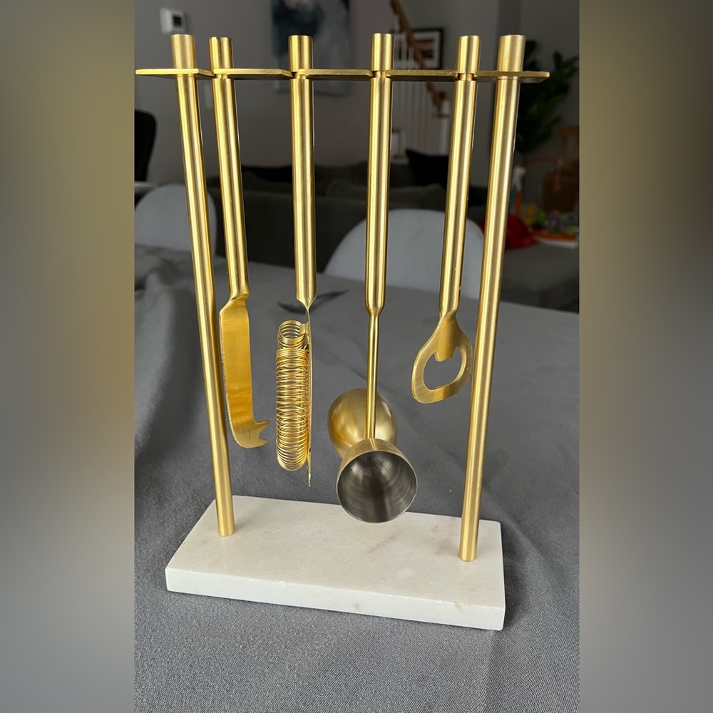 Bar accessories